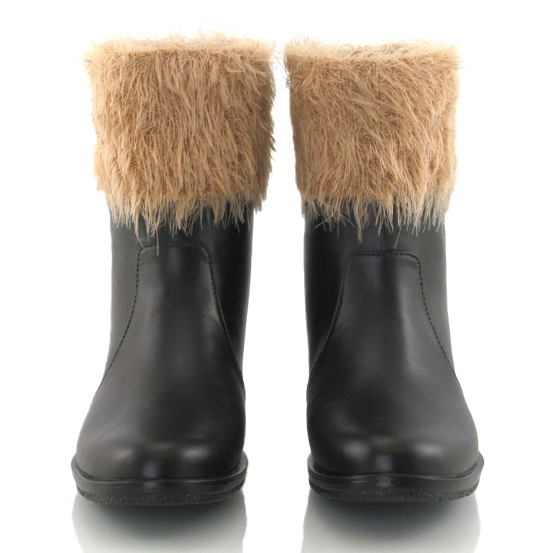 fur lined rubber boots